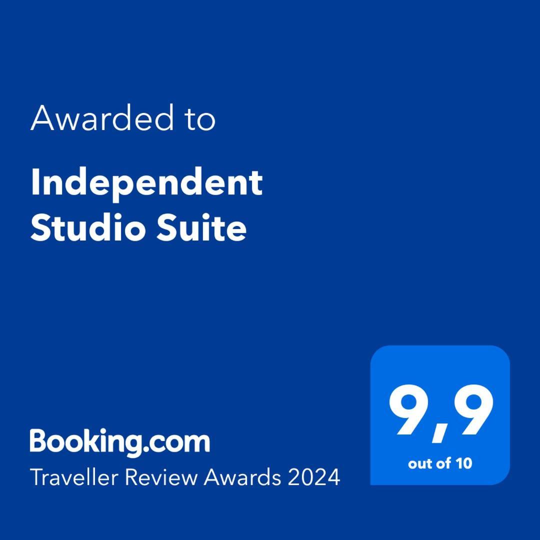Independent Basement Studio Suite 오타와 외부 사진